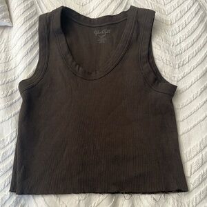 Brandy melville brown crop tank (super soft)